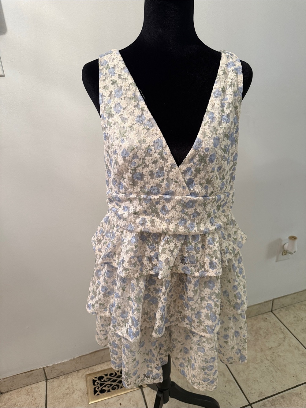 Altar'd State Cream & Light Blue Floral Tiered V-Neck Mini Dress